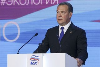 Medveděv: Když Ukrajina zkusí získat Krym, nadejde pro ni soudný den - Novinky