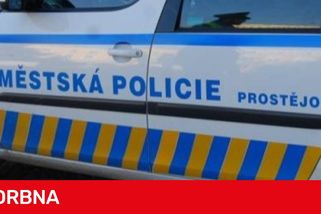 Moped se ve večerních hodinách sám nastartoval? Strážníci v Prostějově řešili záhadu