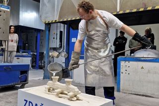 V Tupesech odlévají relikviář pro první blahořečené oběti totality - Novinky