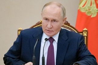 Ruská ekonomika míří ke kolapsu. Putin se uchýlil k zoufalému kroku