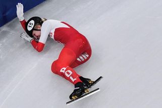 Olympiáda | Rychlobruslařka, kterou zasáhla brusle do obličeje, se ozvala z nemocnice. Je po operaci - Sport.cz