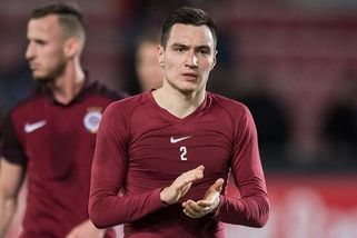 Bývalý sparťan nesměl letět do Prahy, na dovolenou dorazil autem přes Vídeň - Sport.cz