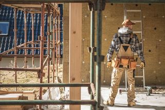 Na ukrajinské uprchlíky šlo 62,2 miliardy korun, odvedli 55,5 miliardy korun - Novinky