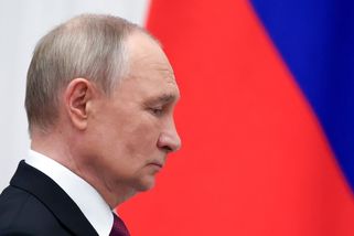 Útok Ukrajinců na Putinovu rezidenci? Rusko hrozí odvetou, Zelenskyj úder popírá