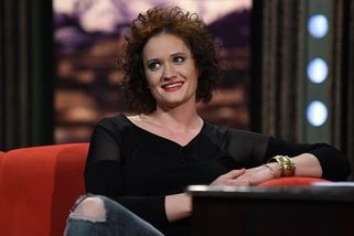 Vy opravdu nejste inteligentní. Natálie Kocábová trpící zápalem plic dostala studenou sprchu od sestry v nemocnici - Super.cz