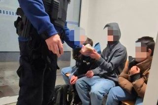 V čekárně na nádraží našli policisté na Slovensku čtyři opuštěné děti - Novinky