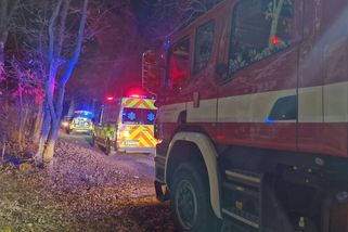 Podivná smrt motorkáře na Domažlicku. Nejdřív ujížděl policistům, pak ho našli v rybníku - Novinky