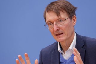 Německo od října zpřísní covidová opatření - Novinky