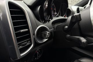 Řídíte manuál a startujete jedním otočením? Bohužel jde o chybu, která může zkrátit životnost motoru