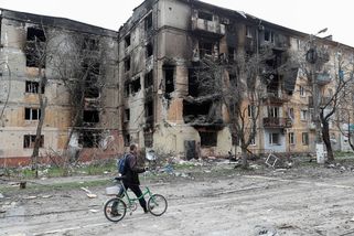 Mariupol žádá svět z posledních sil o pomoc - Novinky