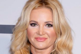 Babišova prohra, Moničina radost. Expremiérova žena si užívá svobodu. Luxus na Bali vyměnila za jih Francie – eXtra.cz