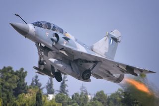 Problém českých zbrojařů v Indonésii. Stopka pro nákup stíhaček od šejků - Seznam Zprávy