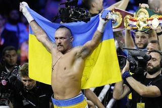 Vydělal víc než Pastrňák za dekádu. Usyk posílá miliony na obranu Ukrajiny