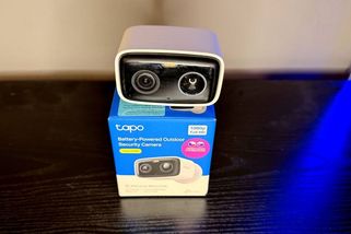 Kamera, kterou zapnete a půl roku neřešíte. TP-Link Tapo C400 míří na běžné domácnosti - IT pro Tebe - Články na Seznamu