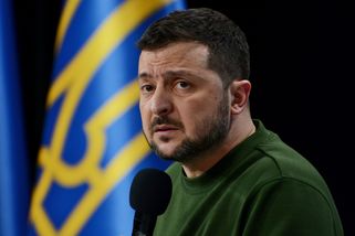 Putin zahájil třetí světovou válku, tvrdí Zelenskyj. Nárokům Ruska ustoupit nehodlá