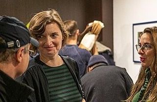 Poslankyni vykázali ze sálu kvůli duhové nálepce. Ze Slovenska jde strach - Médium.cz