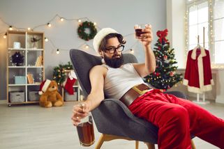 ŽENA-IN - Vánoční oslavy se zvrtly v nekončící alkoholovou party a já se těším, až už bude po všem a půjdu do práce, říká Pavlína