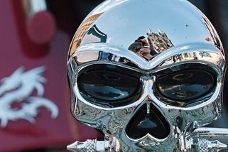 Červený ruší zelenou. Na MŽP nastupuje motorkářská úderka - Médium.cz