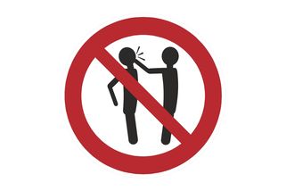 Prosím vás, nebijte své děti. Ani pohlavek. Poznamenáte je na celý život - Médium.cz