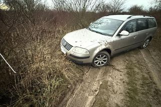 V Brně na dva roky zavřeli frekventovanou ulici. Zoufalé řidiče zavedla navigace do bahnité pasti - Novinky