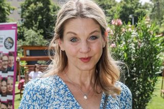 Postavu má jako holčička, ale co ty pytle pod očima? Sabina Laurinová (52) potřebuje odpočinek jako sůl - Super.cz