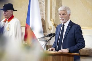 VIDEO: Pavel řeší nedostatek lékařů v regionech. Představím vlastní návrhy, slibuje prezident