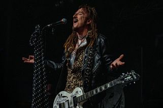 Zpěvák skupiny The Wildhearts má rakovinu. Léčit se nebude - Novinky