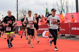 Půlmaraton uzavře ulice v centru Prahy, omezí dopravu hlavně kolem Vltavy - Seznam Zprávy