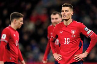 MS fotbal | Shoda sázkových kanceláří. Jasným favoritem finále baráže jsou Dánové - Sport.cz