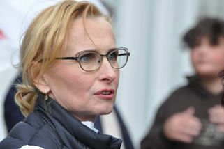 Hnusná komunistická hyena. Starosta nevydržel chov...