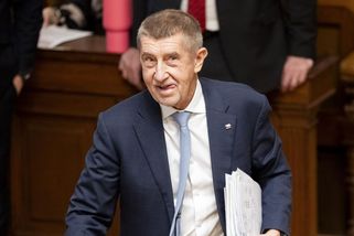 Cvičme v rytme s Andrejem Babišem