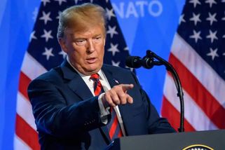 Vzpoura šampionů: Pět hokejistů USA odmítlo navštívit Trumpa