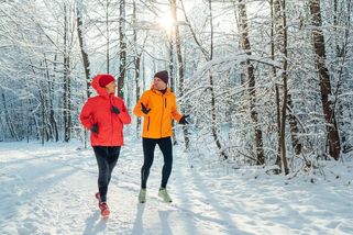 Běhání po čtyřicítce: Jak chránit kolena a kyčle - Novinky