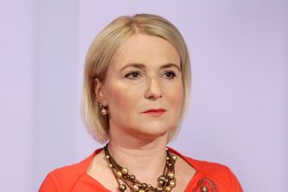 Ministryně obrany pod palbou nechutných hejtů: Muži mě posílají raději k plotně, zuří Černochová – eXtra.cz