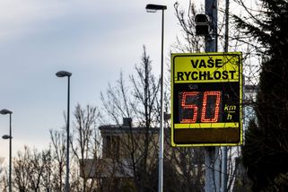 Různý metr radarů. To, co někde projde, jinde se už trestá - Seznam Zprávy