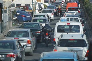 Vrať řidičák a získej 611 tisíc. Maltská vláda motivuje motoristy kvůli dopravním zácpám - Novinky