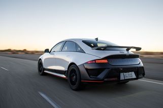 Hyundai uvádí na český trh modernizovaný Ioniq 6 i odvozenou sportovní bestii N. Ceny začínají zajímavě nízko - Garáž.cz