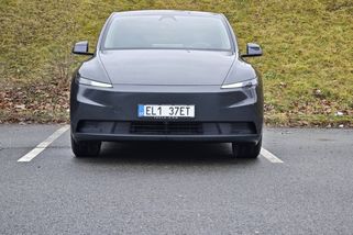 Test Tesla Model Y Standard – S kompromisy, ale stále Tesla