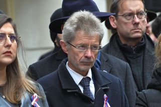 Letadlo nebylo určeno k repatriačním letům. Armáda...