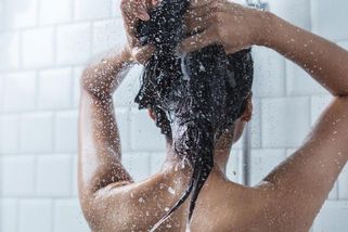 Nepřiměřeně nízký trest? Za nahé nahrávky svých svěřenkyň dostal trenér podmínku