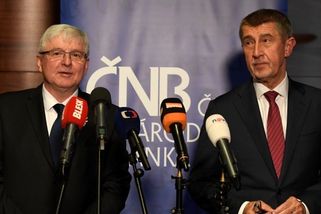 „Babiš vlastní benzínku v Průhonicích, ale jeho mi...