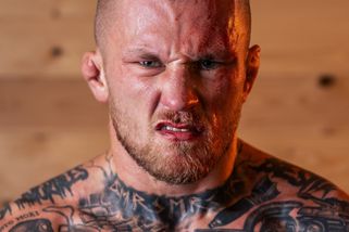 Protekce v armádě kvůli Oktagonu? Humburger reaguje na nenávistné komentáře