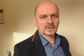 Starosta z Chebska okrádal obec i stát, aby si mohl opravit vlastní zámek - Novinky