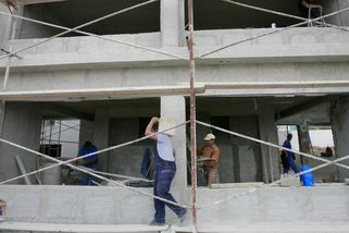 Bartoš by měl odstoupit, zní z opozice kvůli digitalizaci stavebního řízení