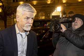 Pavel: Víc odvahy. Západ by měl Kyjevu poslat vše kromě jaderných zbraní - Novinky