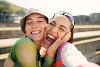 Kvíz: Delulu, sus, red flag. Jazyk generace Z a Alfa, ze kterého jsou starší ročníky úplně vedle