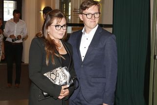 Ze syna Dany Morávkové vyrostl elegán. Studoval v zahraničí, teď pracuje v České televizi - Médium.cz