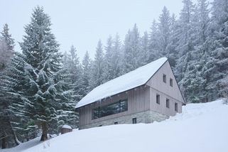 Pravá krkonošská chalupa s moderní duší