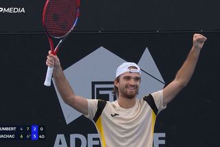 Macháč v emocích ukazoval prostředníček. Magore, slyšel od trenéra - Sport.cz