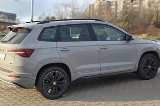 Zánovních vozů se loni prodalo o 4,5 procenta více, poprvé mezi nimi vedou benzinová SUV